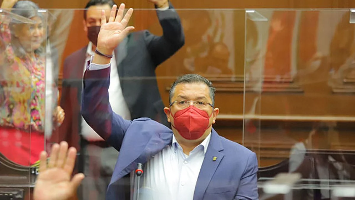 El dictamen se votó por mayoría de todas las expresiones políticas representadas en el Congreso del Estado