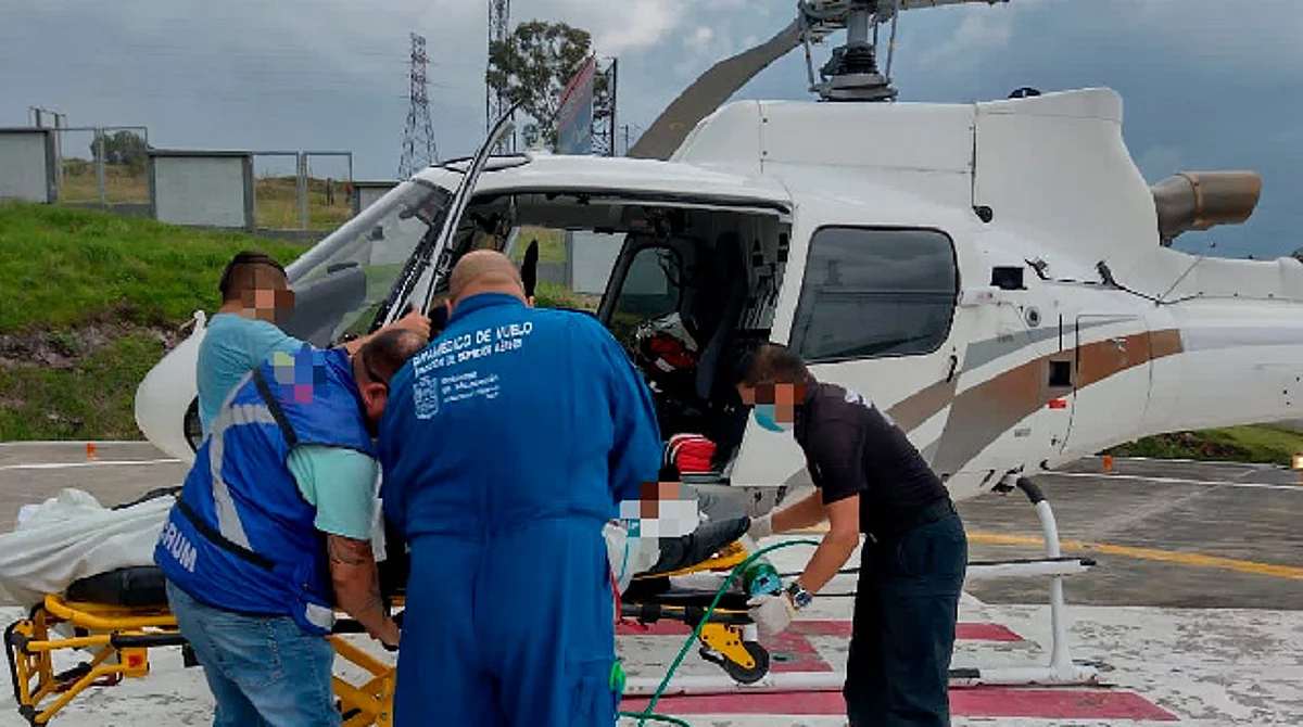 Lo trasladan en helicóptero con fractura de cráneo a Charo, tras accidente en Huetamo