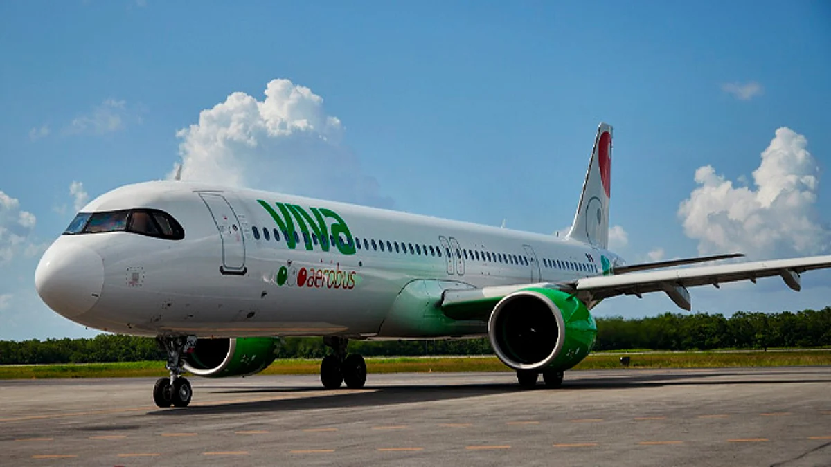 Vuelo de Viva Aerobús aterriza de emergencia tras crisis nerviosa de pasajero