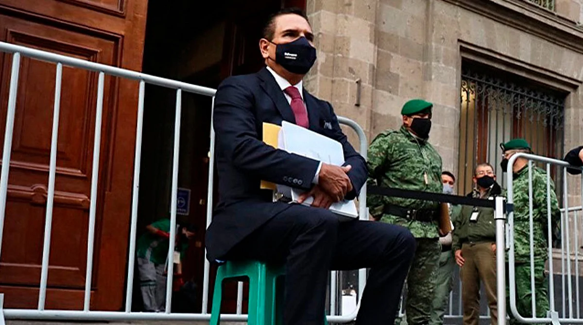 Contra administración silvanista, 15 denuncias por "gran fraude" de cuarteles