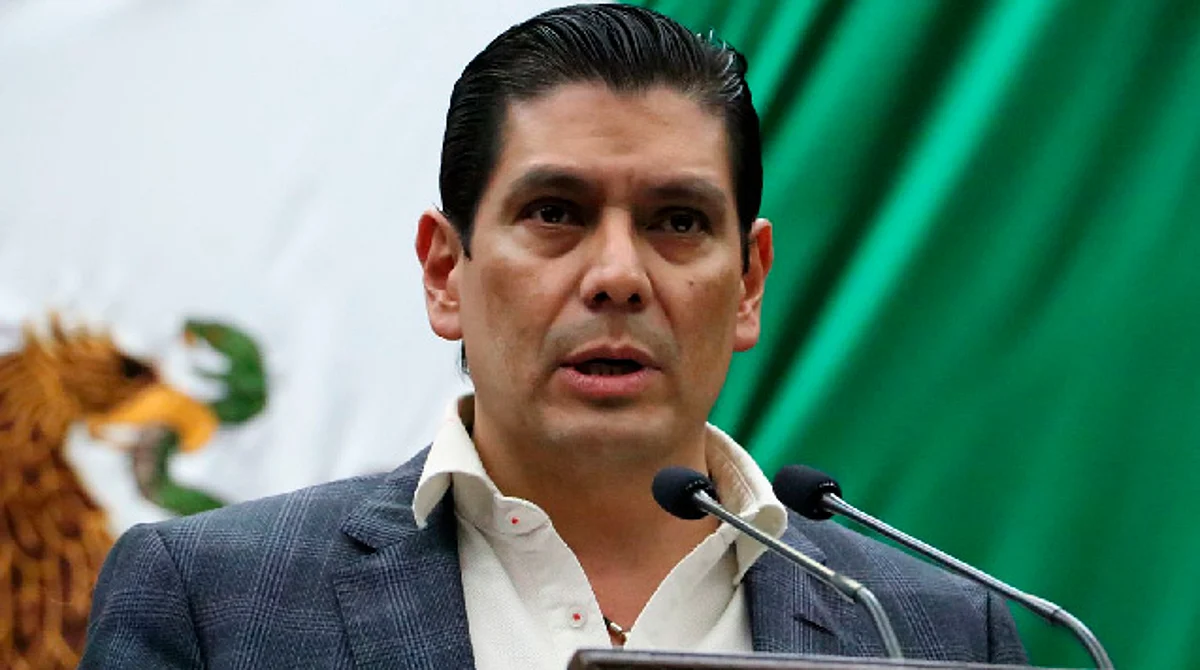 Propone Ernesto Núñez someter a consulta ciudadana iniciativa sobre interrupción del embarazo