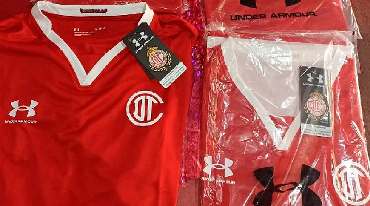 Toluca no tiene uniformes para iniciar Apertura 2022; Necaxa usará uniforme alternativo