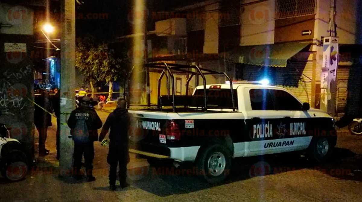 La agresión fue reportada al servicio de emergencias, por lo que se movilizaron paramédicos locales y elementos de Seguridad