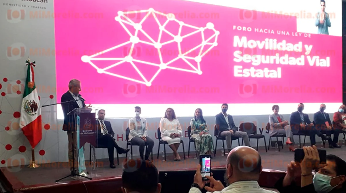 "En este foro vamos a trabajar de manera conjunta en materia de prevención vial", aseveran