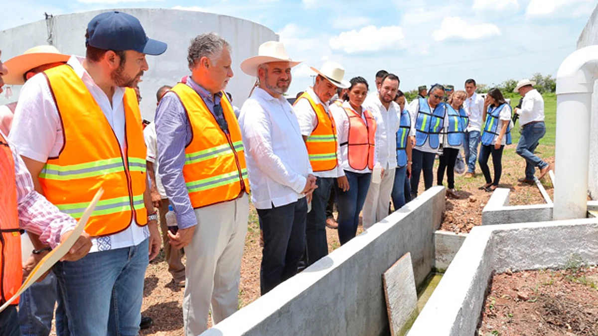 Arranca Bedolla trabajos en planta tratadora de aguas residuales de Gabriel Zamora