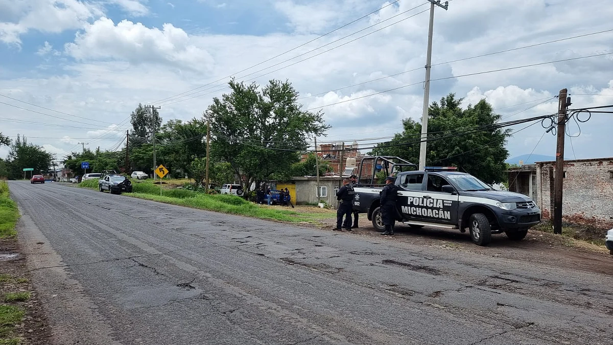 El macabro hallazgo tuvo lugar a un costado de la carretera Jacona-Jiquilpan
