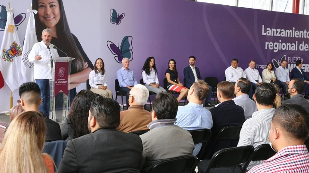 Fuerza Mujer, con presencia en 37 municipios y una bolsa de hasta mil 34 mdp
