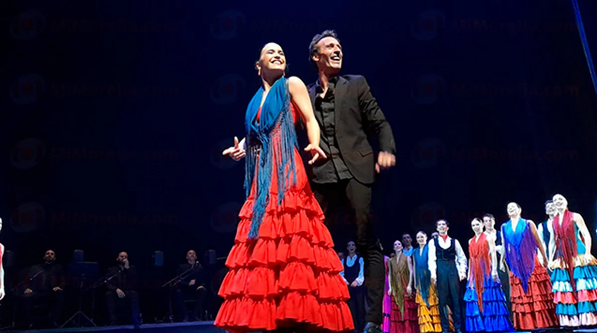 Con aplausos de pie, despiden al Ballet Nacional de España en el Matamoros