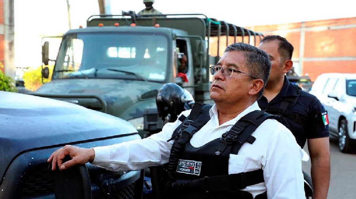 En Michoacán, 10 alcaldes continúan con seguridad de la SSP
