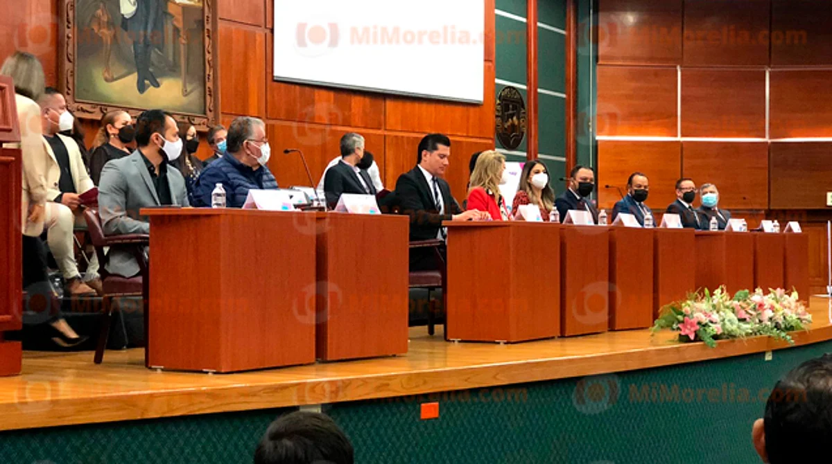 Recordó que el pasado 16 de mayo 24 municipios firmaron este convenio en mención, y 6 partidos políticos