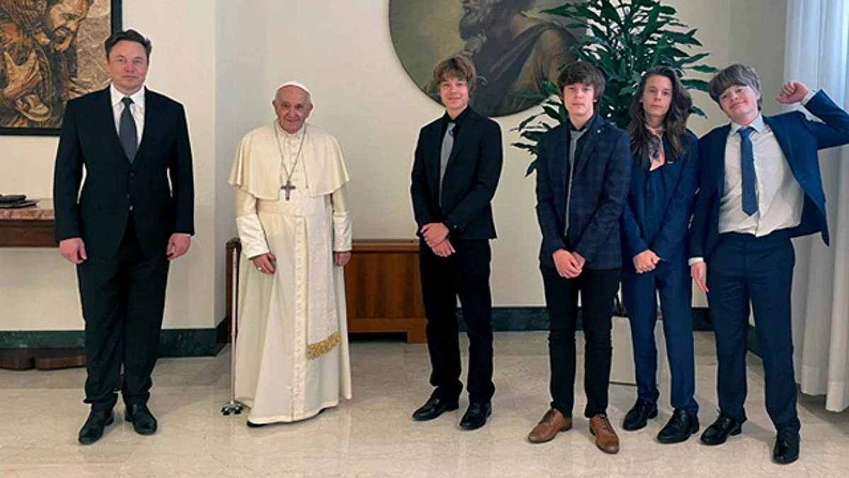 El Papa Francisco recibe a Elon Musk en el Vaticano