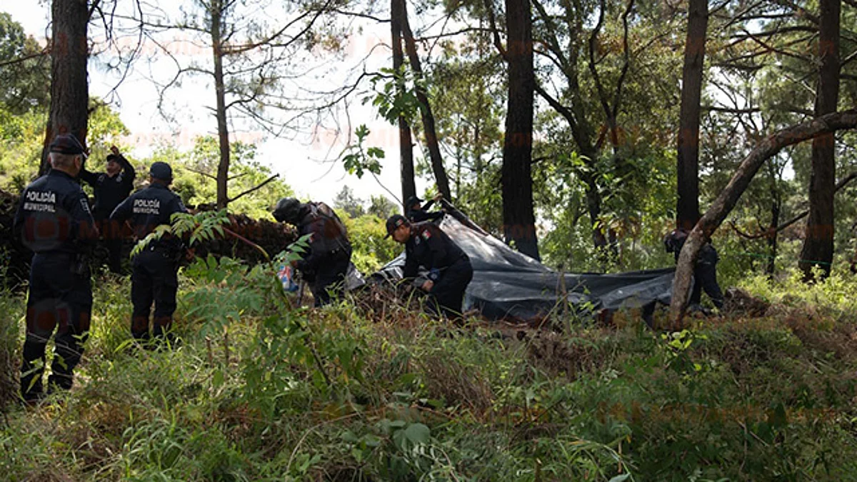 Desalojan a “paracaidistas” en la montaña del Parque Nacional de Uruapan