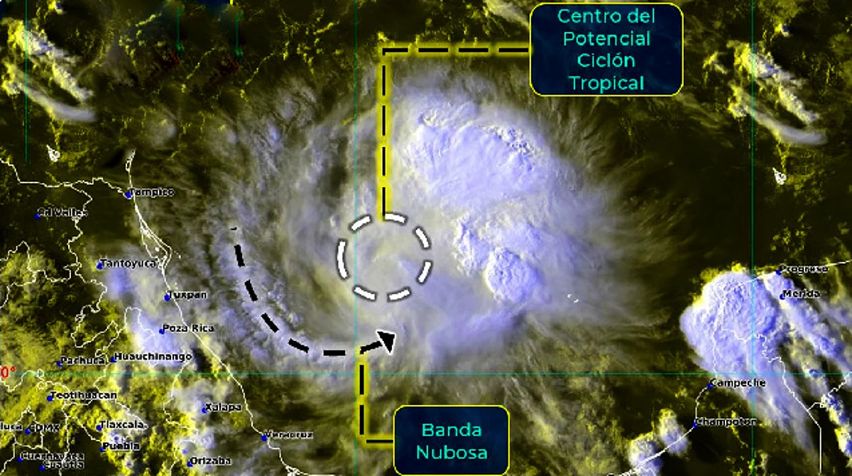 Potencial Ciclón Tropical "Cuatro" en el Golfo de México, dejará lluvias en 7 estados