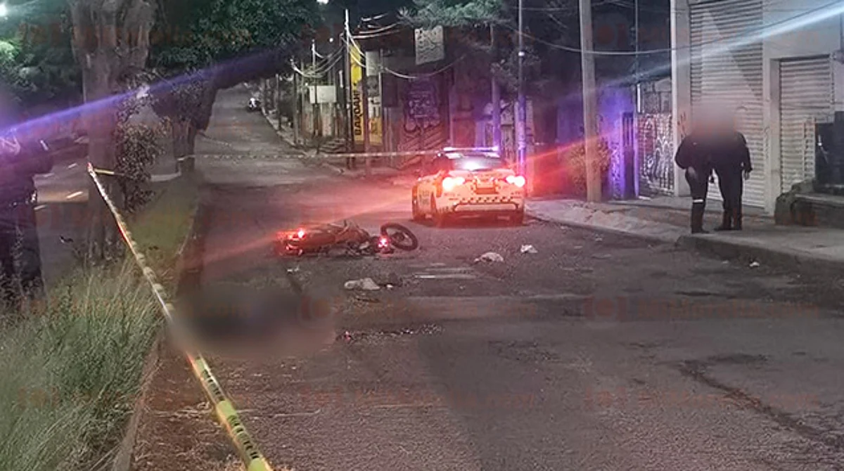 Muere motociclista en accidente sobre periférico de Morelia