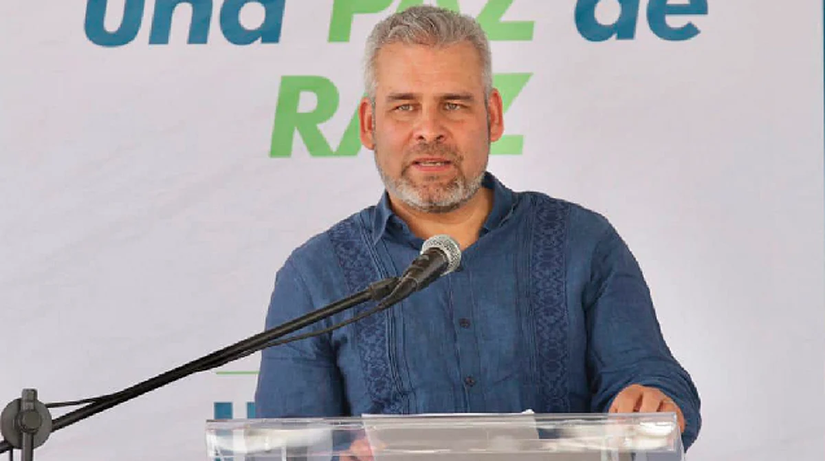 Indemnización para normalista atropellado solo si su condición es adversa: Bedolla