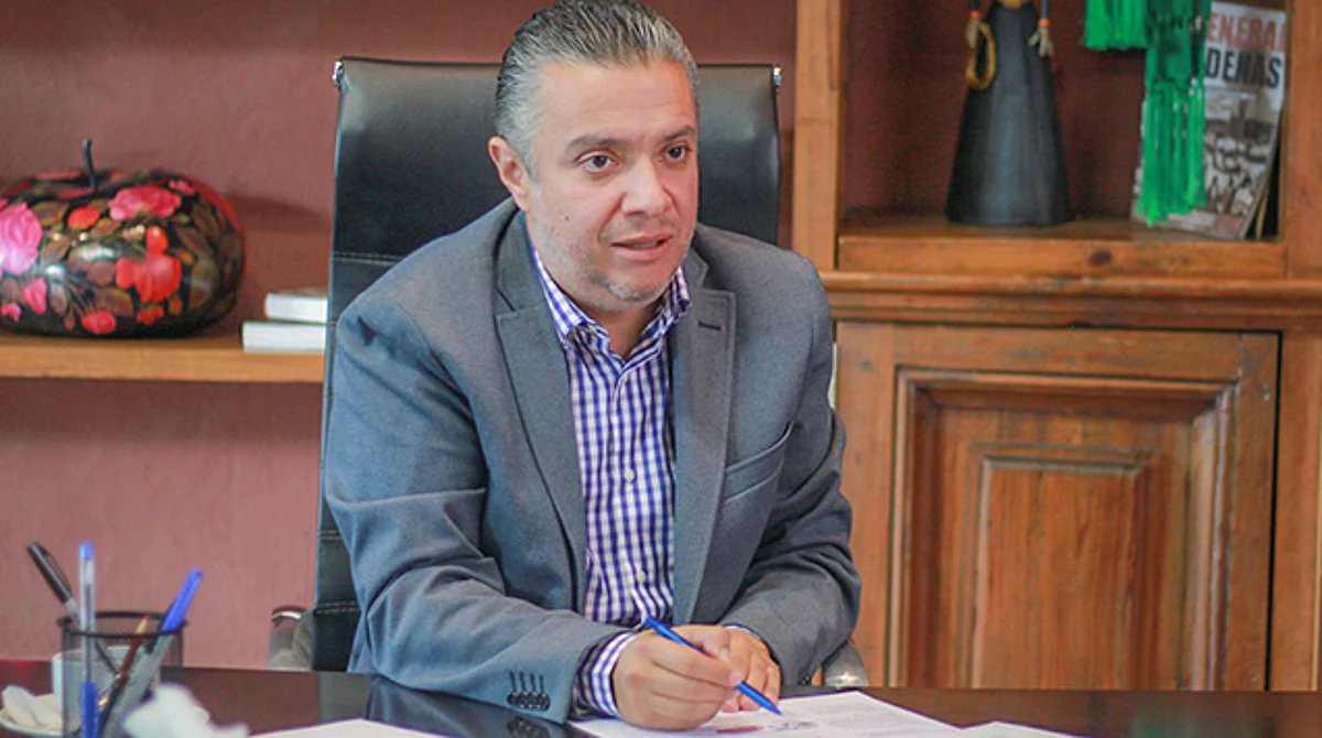 Renueva SFA equipos de cómputo en módulos y en ventanillas