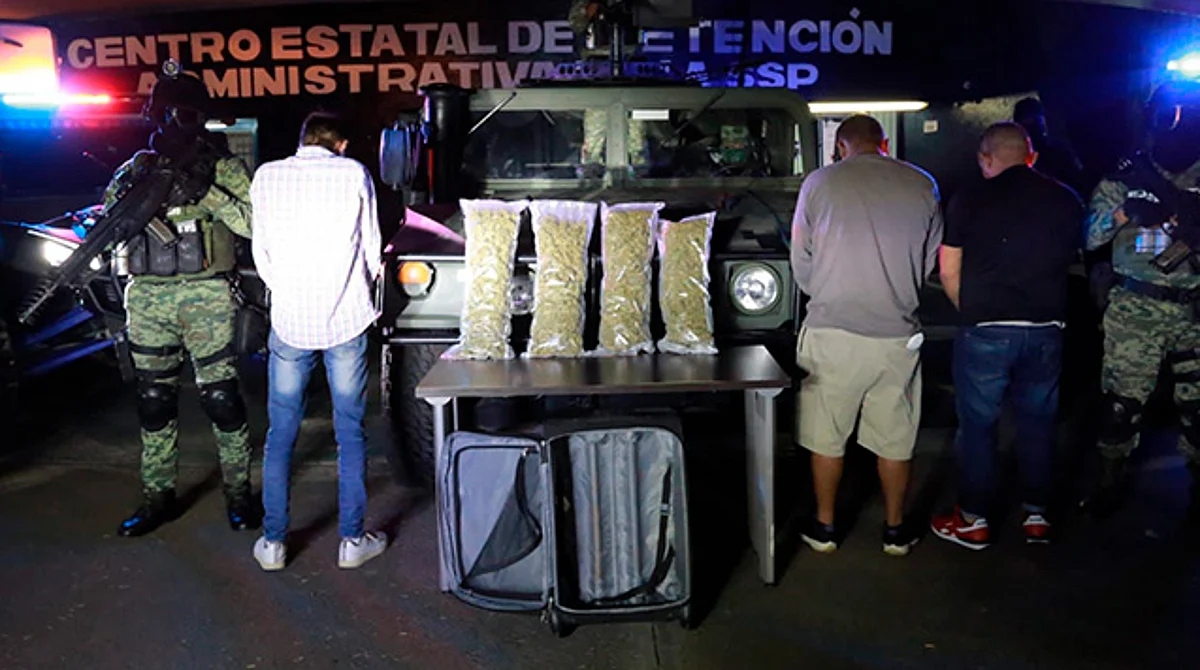 Morelia: detienen a 3 con 5 kilos de droga en una maleta cuando intentaban huir