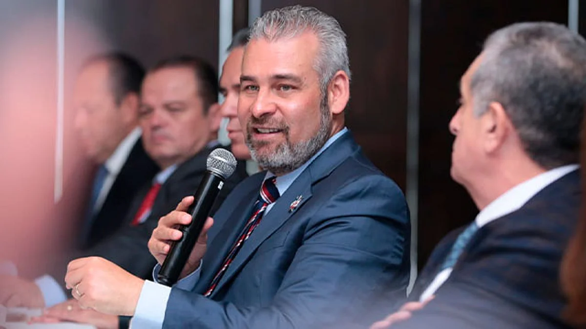 En está reunión participaron representantes de la Cámara Nacional del Cemento, Asipona, Arcelor Mittal México, el Consejo Marítimo Portuario, empresas automotrices, entre otros