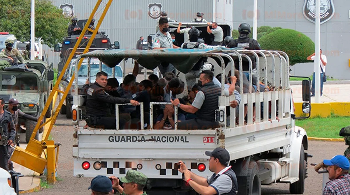 Vinculan a proceso a los 164 detenidos en Uruapan, Michoacán