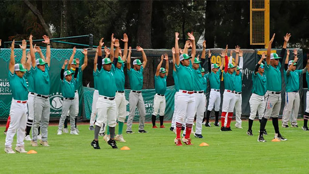 En la ceremonia de inauguración asistieron las estrellas mexicanas de las Grandes Ligas: Fernando “El Toro” Valenzuela, Vinicio “Vinny” Castilla y Teodoro Higuera