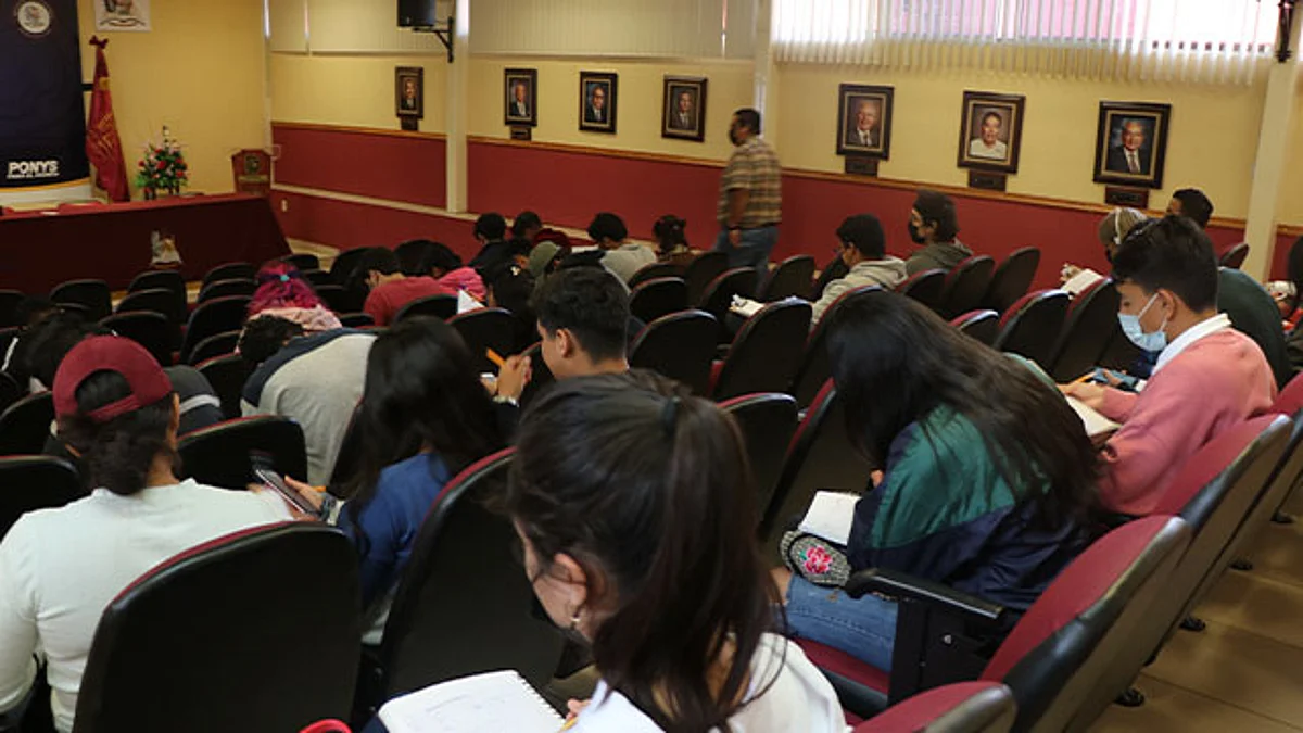 Tecnológico de Morelia realiza curso gratuito de ciencias básicas