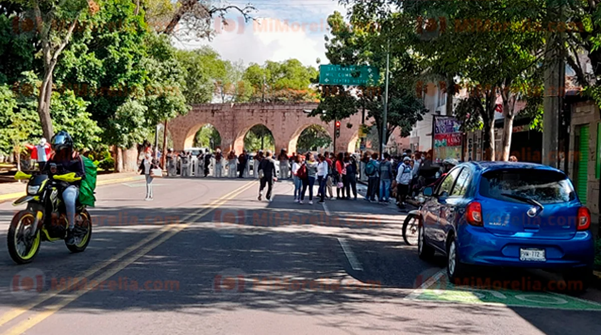 Si transitas por la zona te recomendamos tomar vías alternas