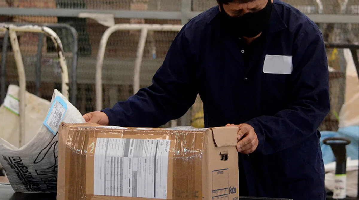 Michoacán: servicio postal mueve 34 toneladas de material de correspondencia al mes
