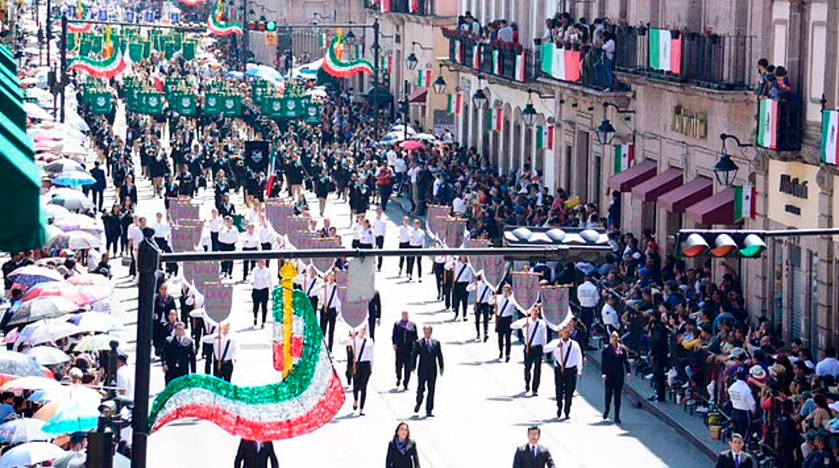 Este año sí habrá festejos patrios con todo y desfile en Morelia, anuncian