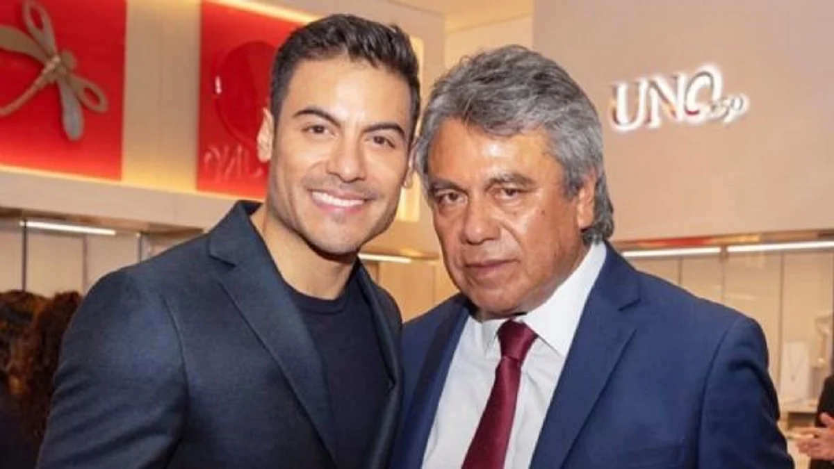 Carlos Rivera está de luto, su padre falleció