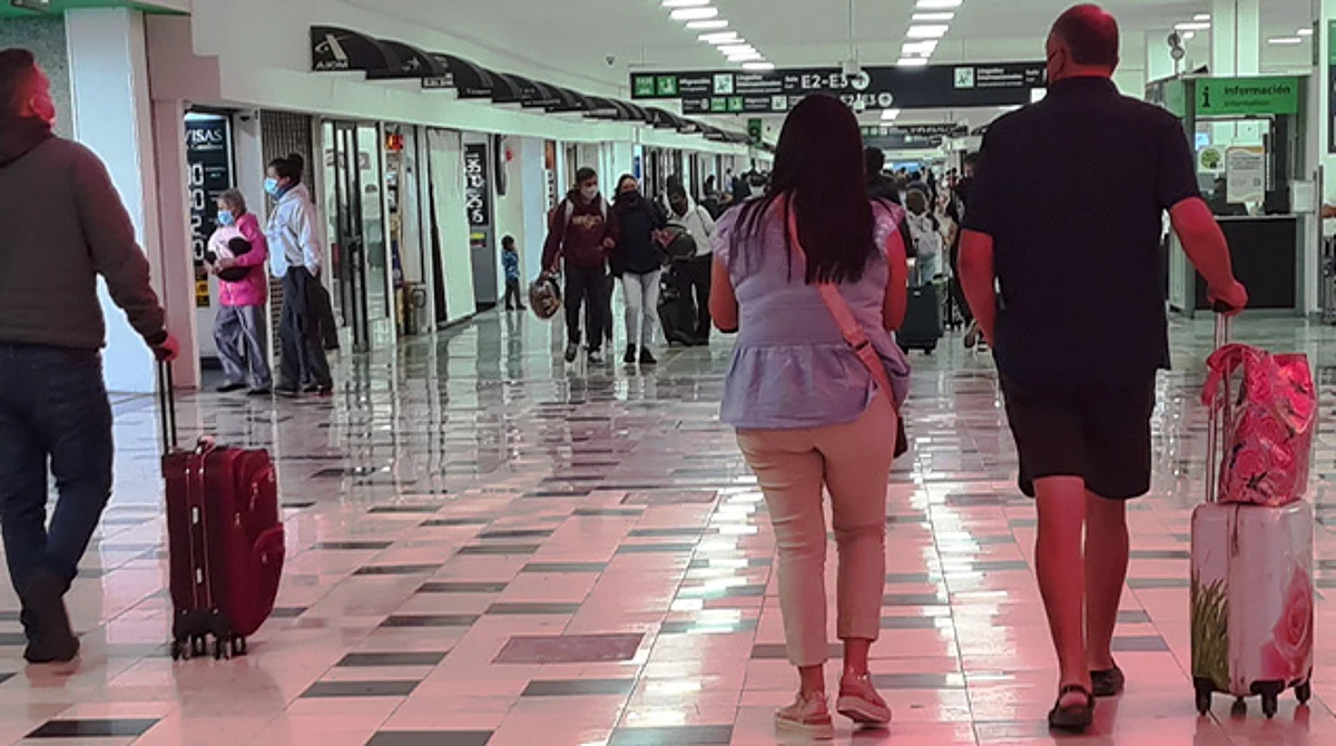 Turistas aumentaron su gasto al visitar México, revela encuesta