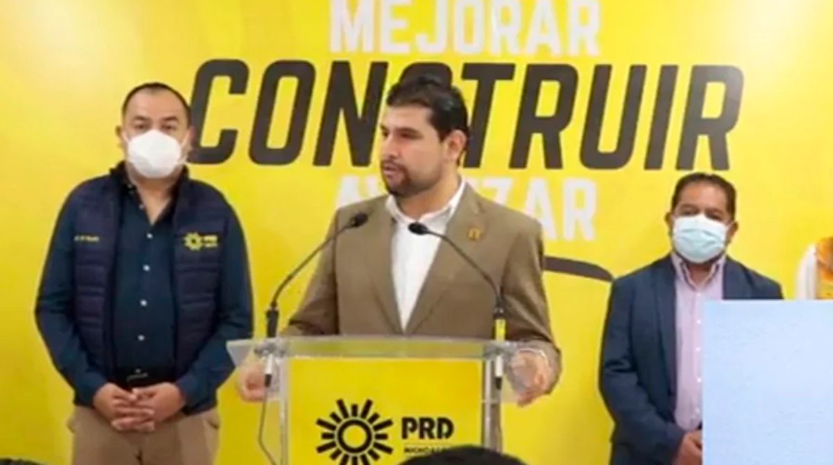Ocampo Córdova dijo que se puso en riesgo a alcaldes al dar a conocer los salarios