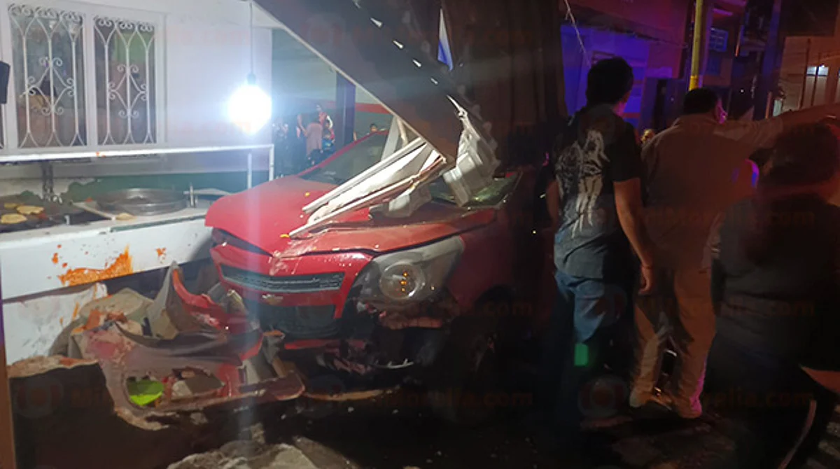 Ebrio se va contra taquería y deja herida a mujer comerciante, en Uruapan