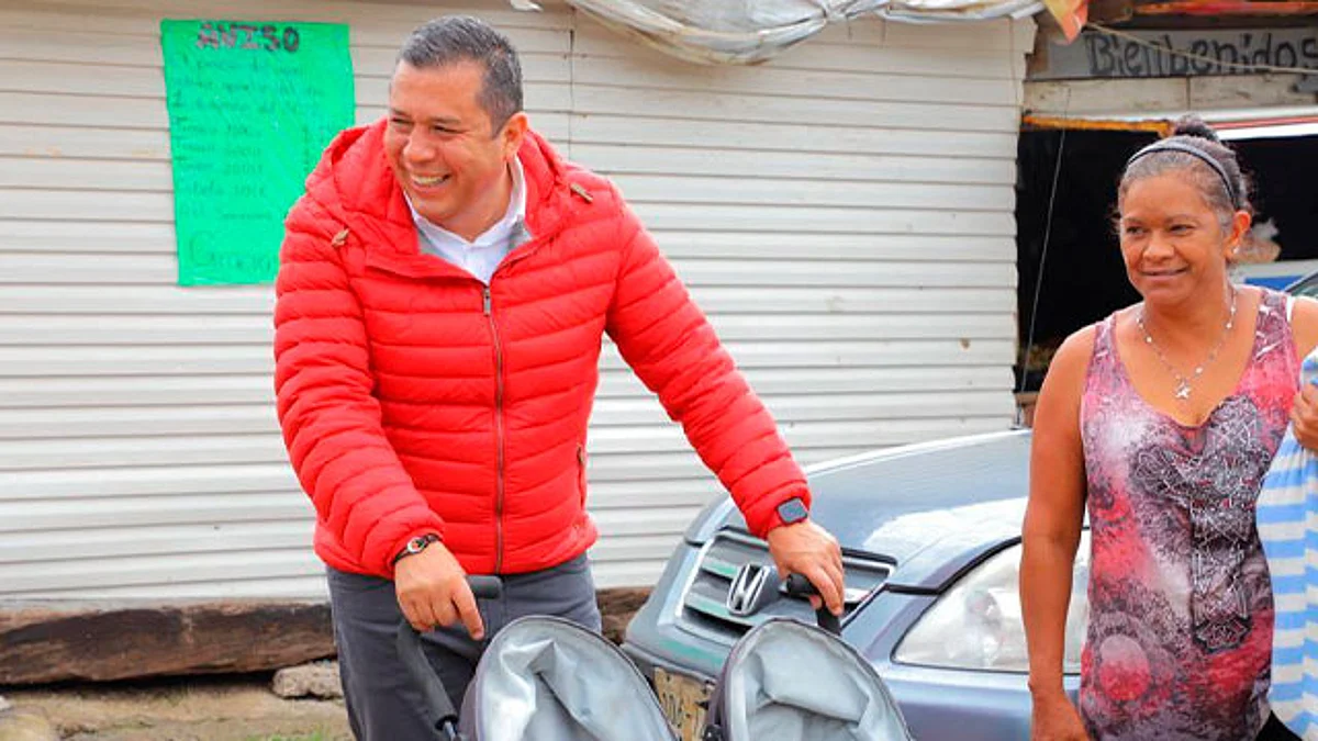 Para sumarse solo deben llamar al 4431815604 para que equipo del diputado acuda por las donaciones