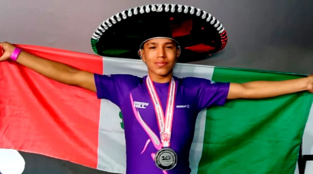 Histórico, mexicano logra primer medalla en Campeonato Mundial de Artes Marciales Mixtas