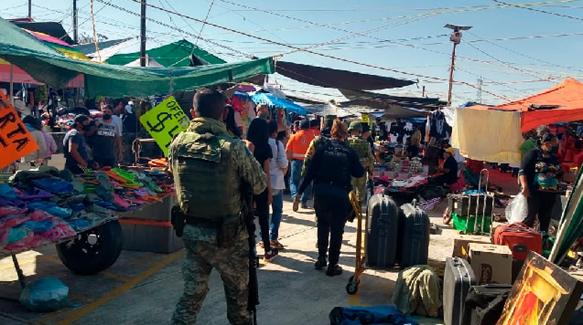Recuperan 93 piezas arqueológicas que eran vendidas en un tianguis