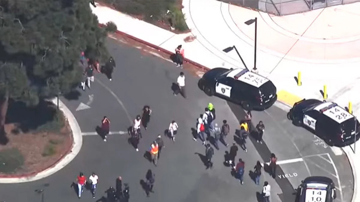 Niño de primaria le dispara a compañero en California