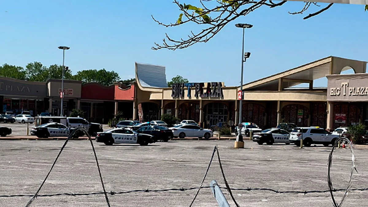 Reportan tiroteo en centro comercial de Dallas, Texas; reportan 1 muerto