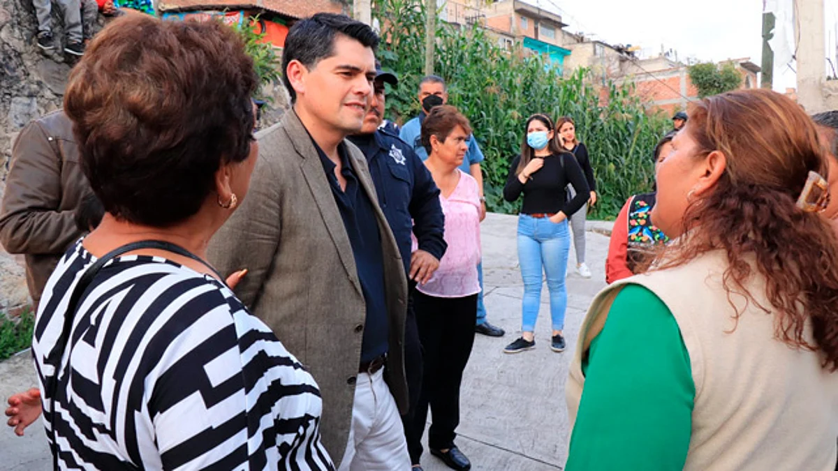 Voluntad y organización ciudadana ayudarán a superar rezagos en Zitácuaro: edil