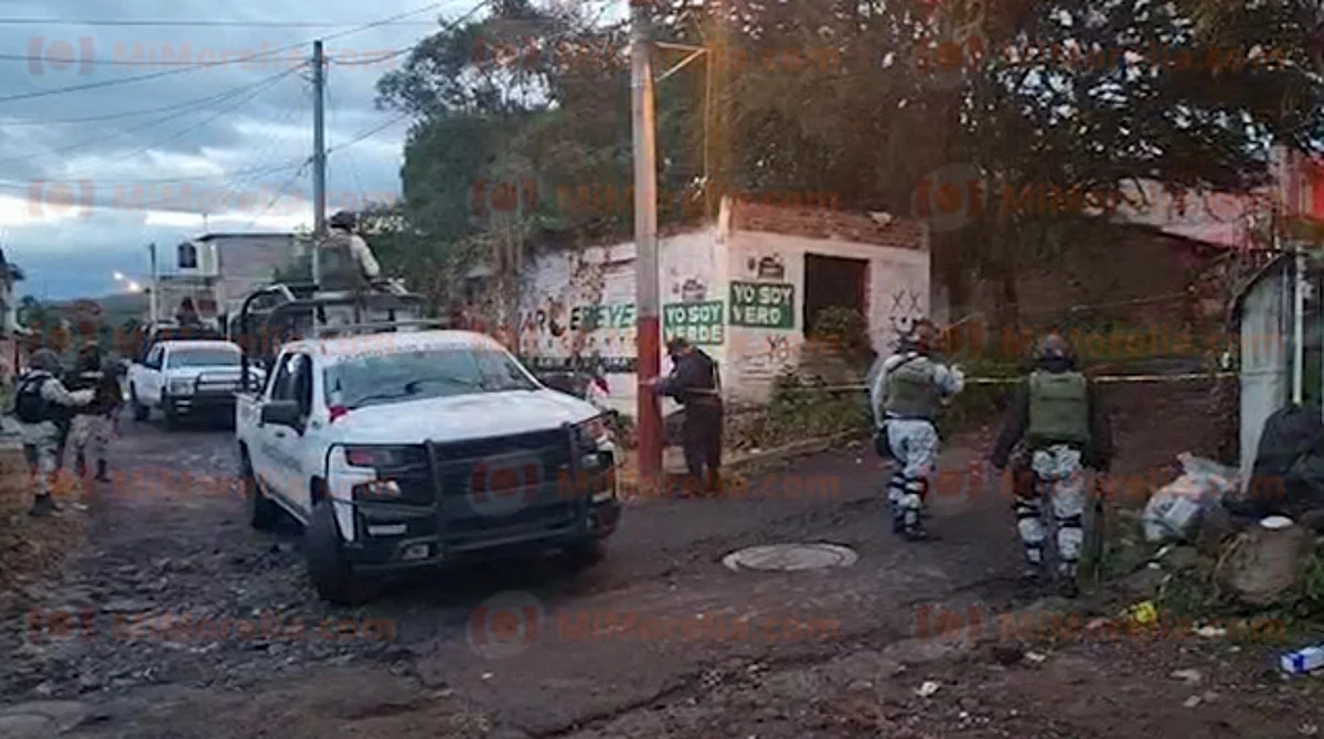 Michoacán: matan a tiros a dos hombres y a una mujer la mañana de este martes