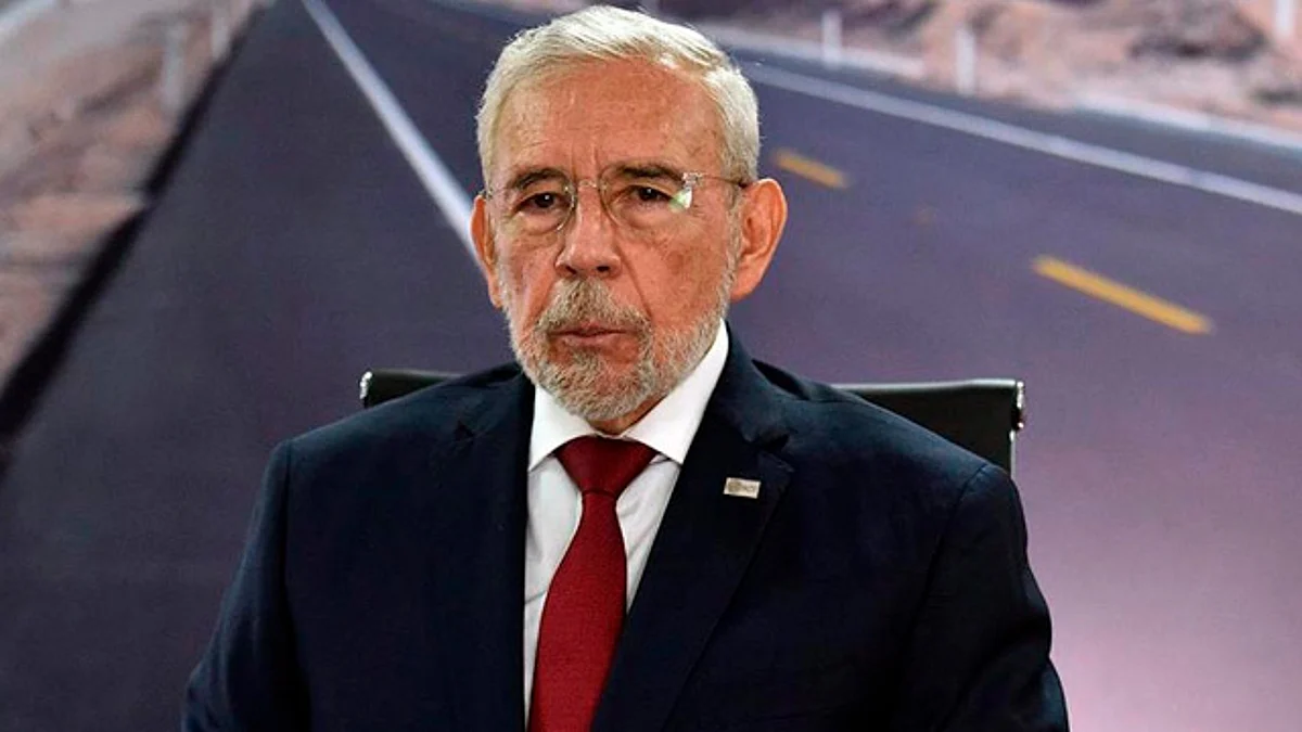 Jorge Arganis sale temporalmente de Comunicaciones y Transportes por problemas de salud