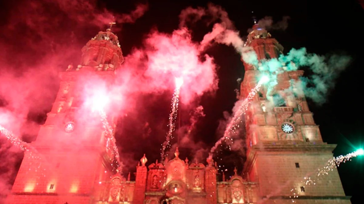 Este viernes, encendido especial de catedral por natalicio de Morelos