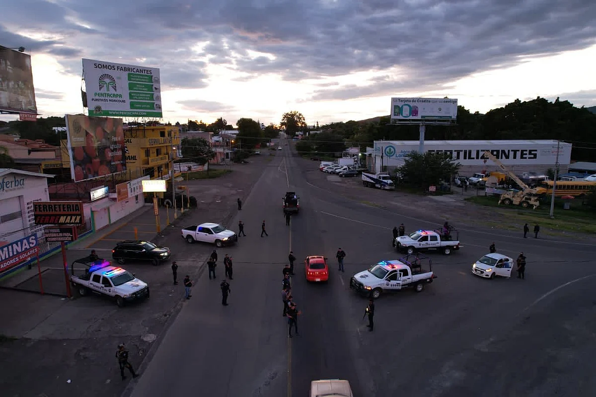 Decomisan arma y drogas en operativo Blindaje Zamora; hay dos detenidos