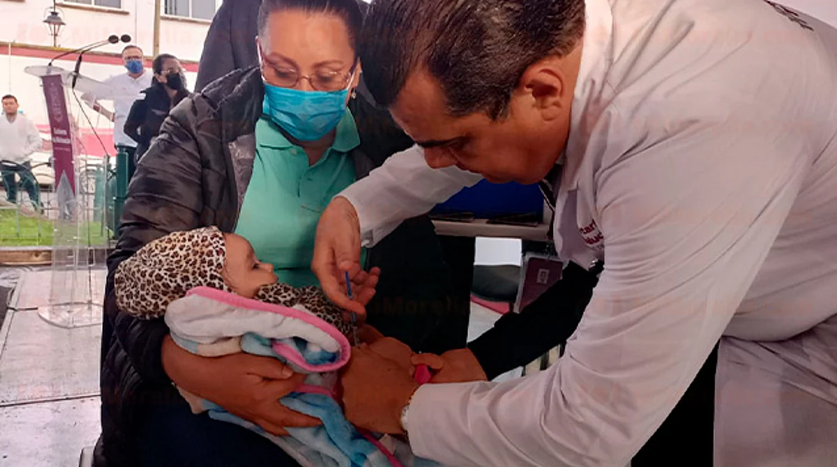 Inicia campaña de vacunación hexavalente en Michoacán