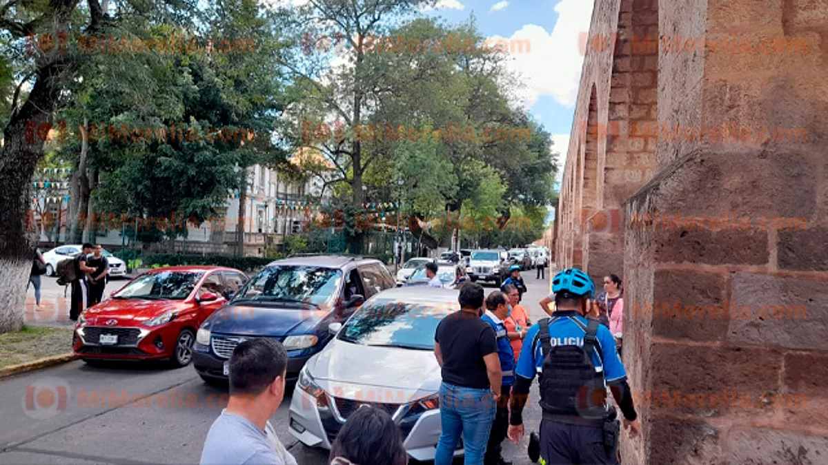 Hombre es atropellado al intentar cruzar la avenida Acueducto