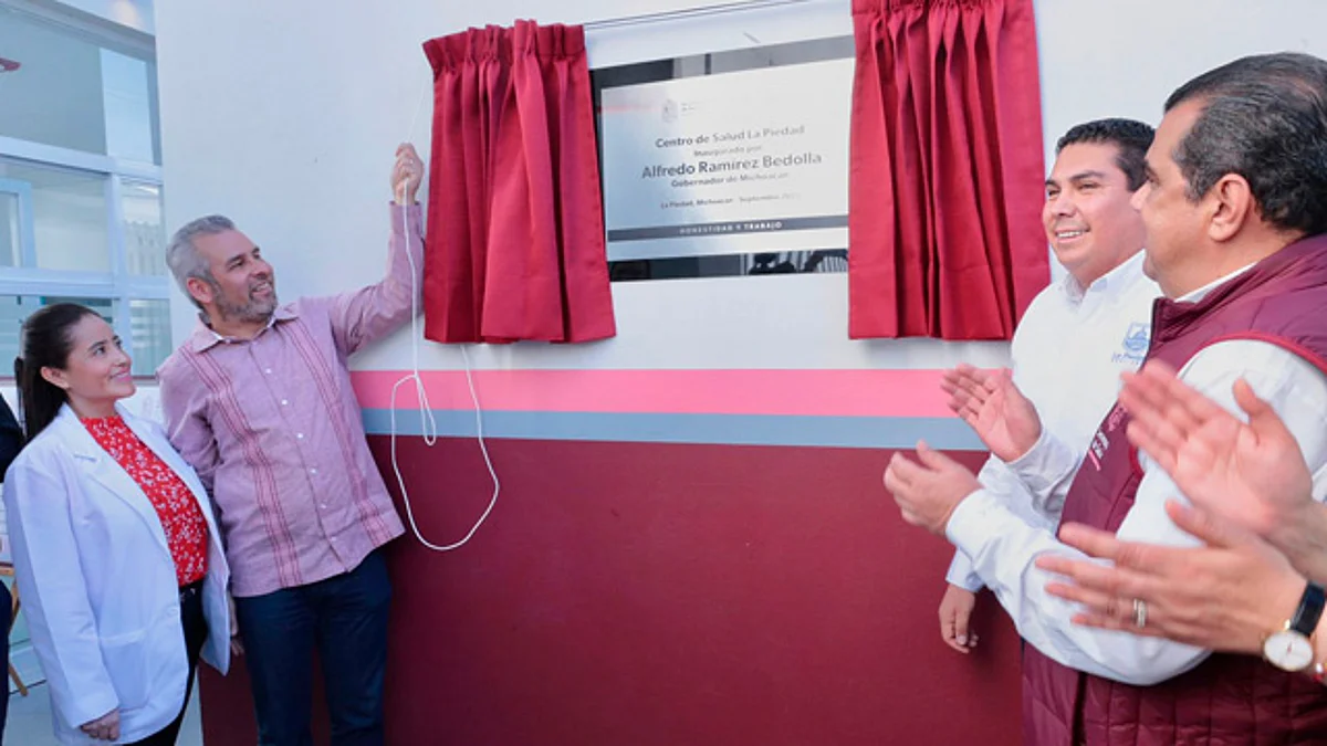 Inaugura Alfredo Ramírez Bedolla Centro de Salud en La Piedad