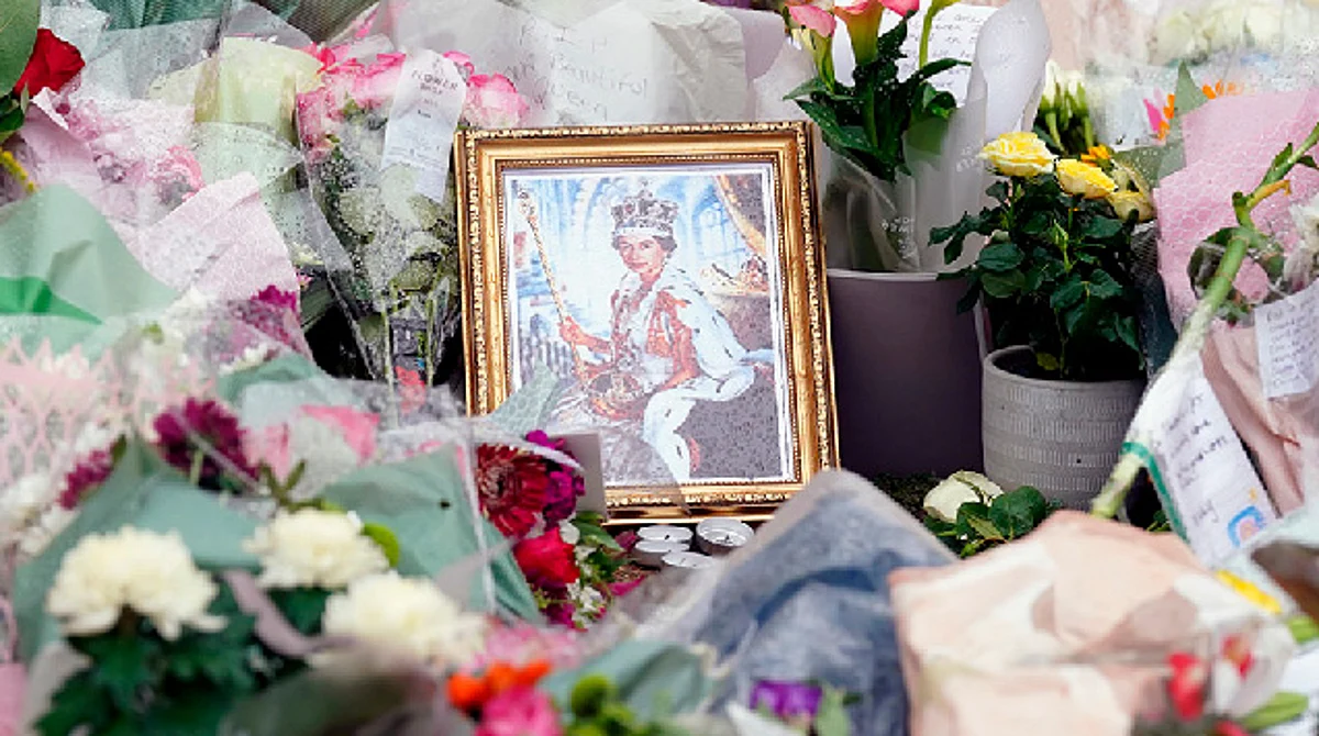 Revelan acta de defunción de la reina Isabel II y su causa de muerte