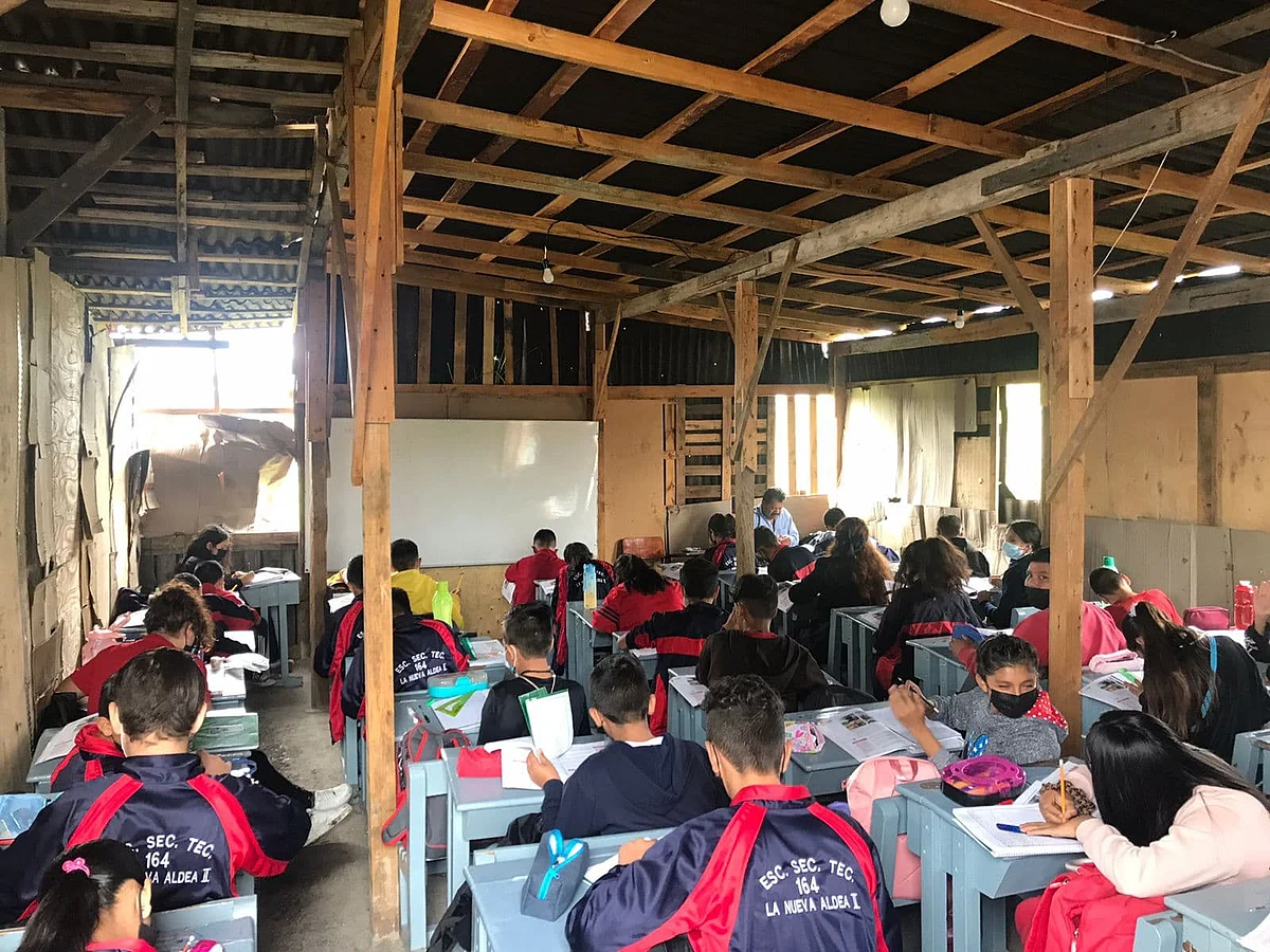 Roban escuela "de palitos" en Morelia por quinta ocasión en un año