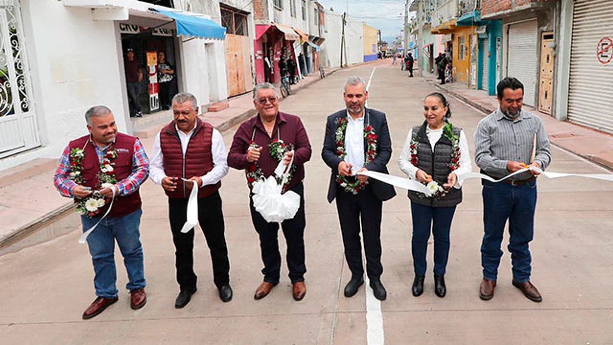 El presidente municipal, Rubén Robledo, agradeció el compromiso del gobernador y el trabajo con los municipios