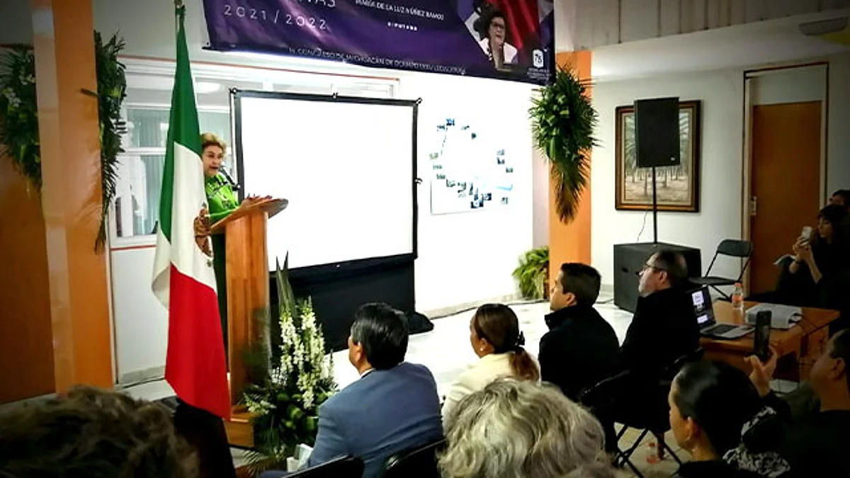 Agradezco la oportunidad de servir legislando y reitero mi compromiso para con las causas más nobles y sentidas de la sociedad michoacana, afirmó