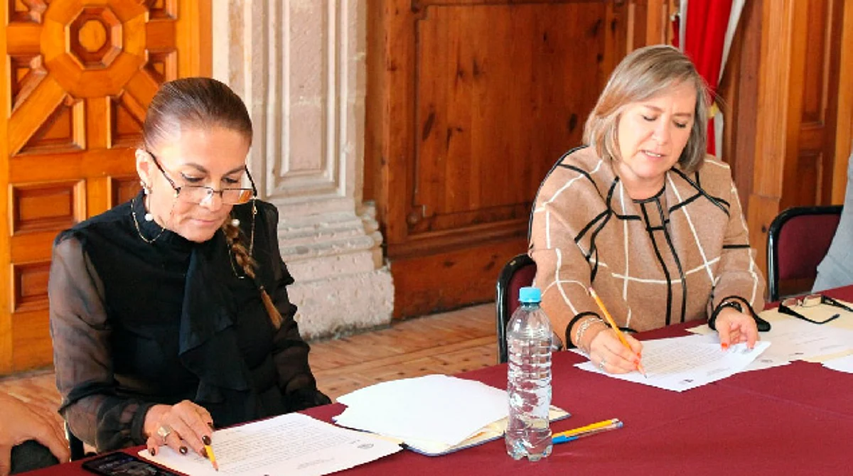 PES, el portavoz de las familias michoacanas en el Congreso